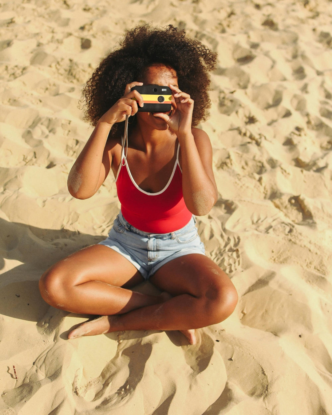 Cappy Camera — Screenless Digital Camera, Retro Film-Style Photos & Video, Built-in Flash, 32GB SD Card Included