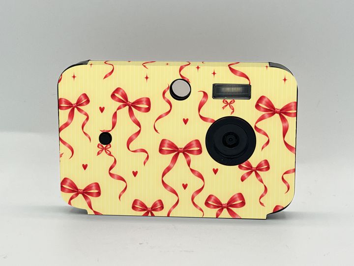 Cappy Camera with the Butter Bow case design (concept)