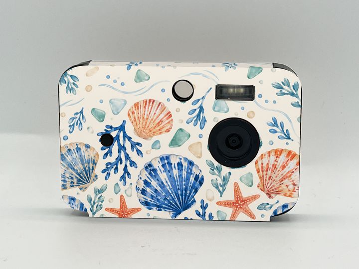 Cappy Camera with the Ocean Postcards case design (concept)
